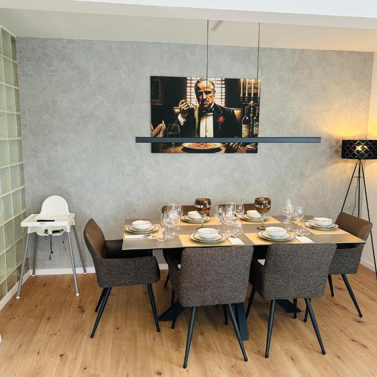 KJ Ferienwohnung bis 10P-Zentral-Garten-WIFI-Parken-Grill - Appartamento con 3 Camere da Letto - 8