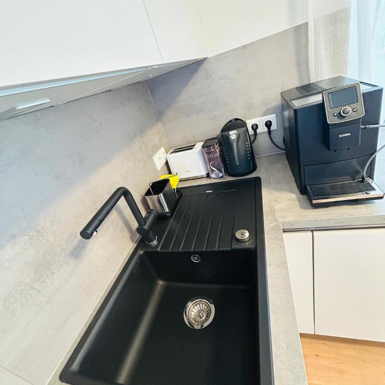 KJ Ferienwohnung bis 10P-Zentral-Garten-WIFI-Parken-Grill - Appartamento con 3 Camere da Letto - 20