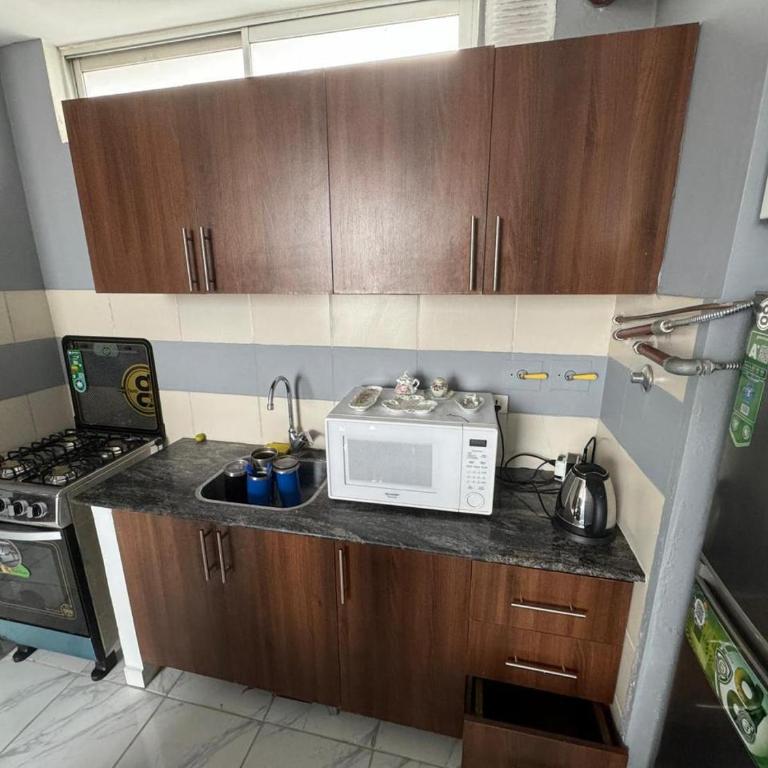 Elegante, espacioso y céntrico - Apartamento de 2 dormitorios - 20