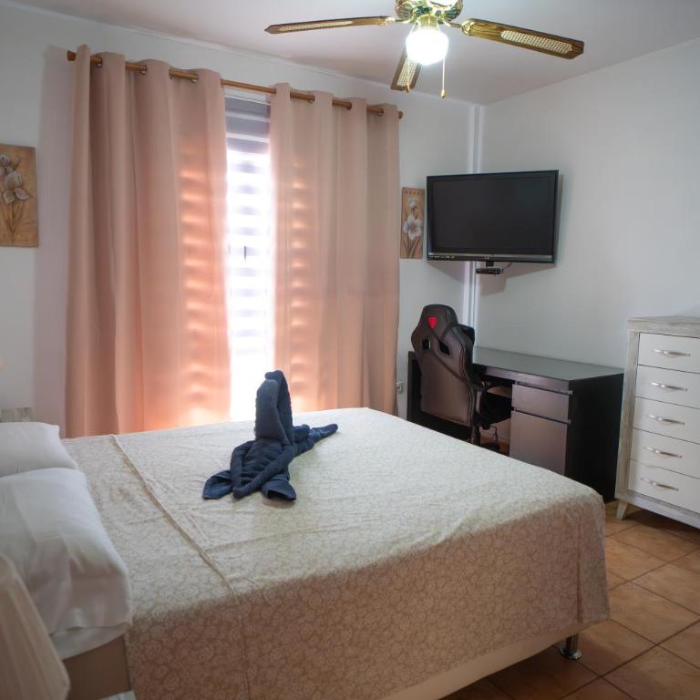 Bonita villa con piscina privada - Three-Bedroom House - 26