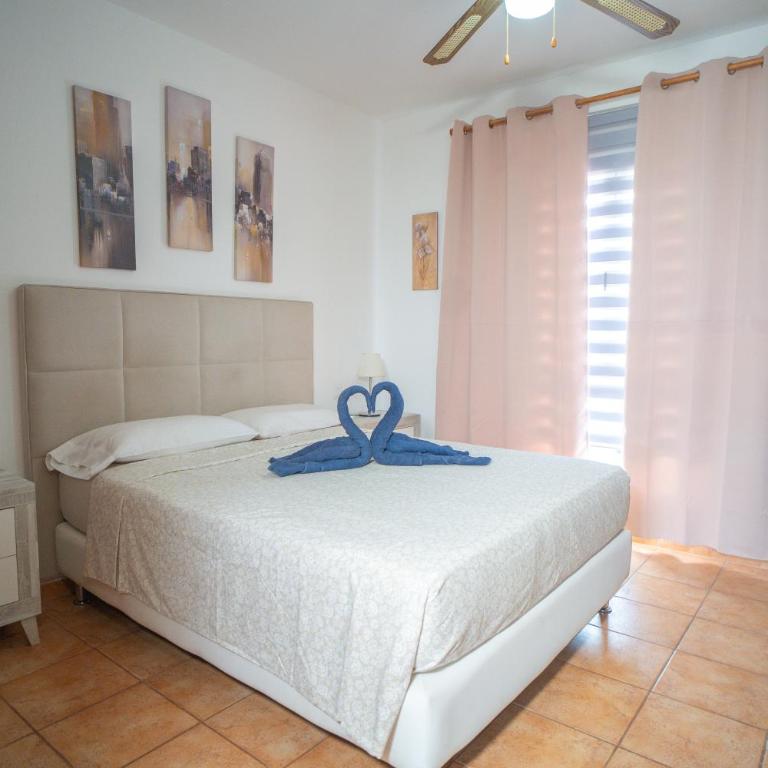 Bonita villa con piscina privada - Three-Bedroom House - 37