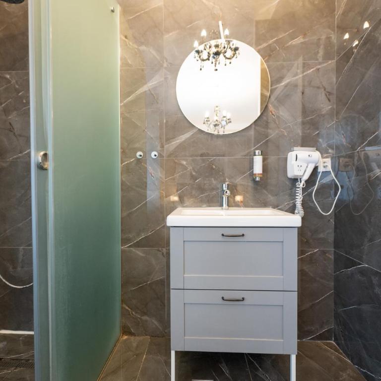 Kings Palace - Deluks Apartman Tipa "Suite" s Pogledom na Grad - 9