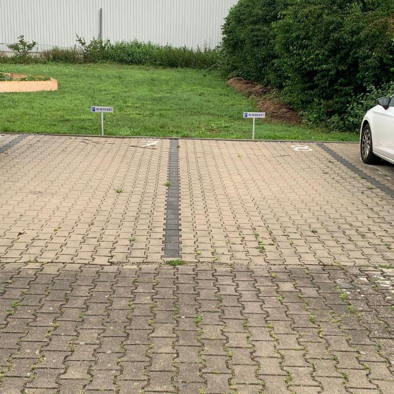 KJ Ferienwohnung bis 10P-Zentral-Garten-WIFI-Parken-Grill - Appartamento con 3 Camere da Letto - 48