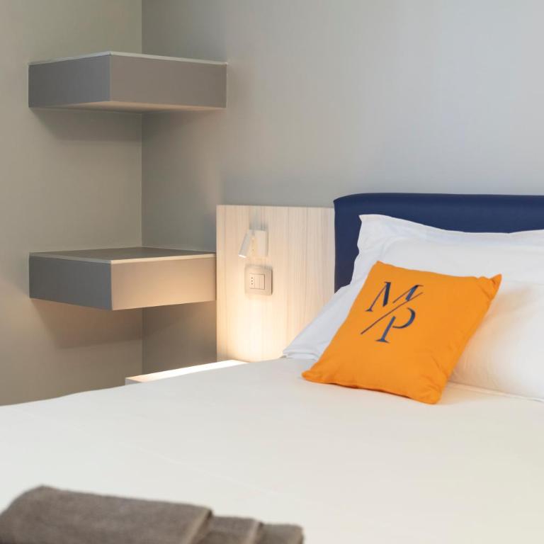 Martina Palace Apartments - Appartamento con 2 Camere da Letto e Vista Giardino - 1