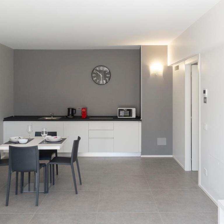 Martina Palace Apartments - Appartamento con Vista Giardino - 5