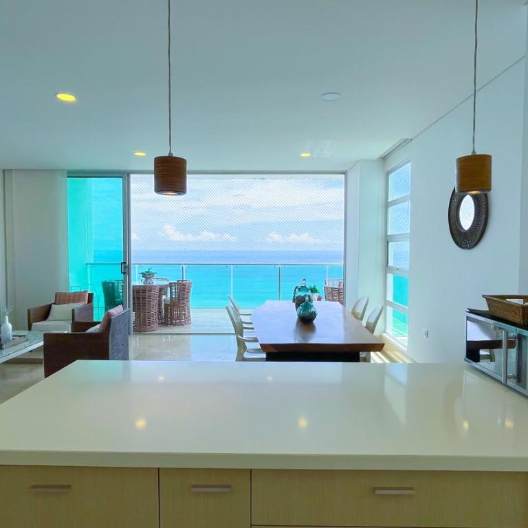 Magico Apartamento Frente al Mar 3 Habitaciones TR72 - Three-Bedroom Apartment - 51