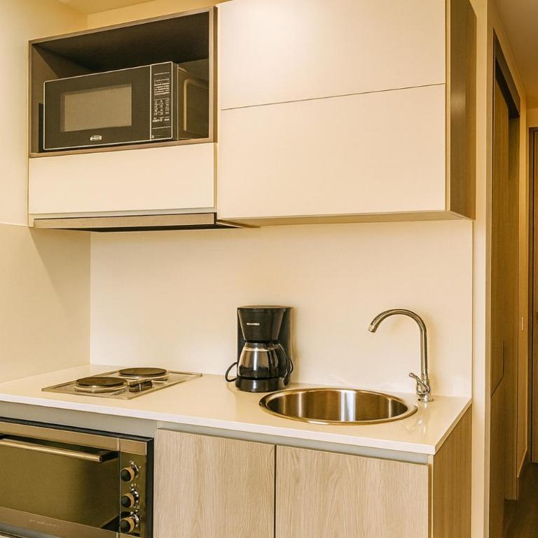 Apto luminoso y moderno en Chapinero Ideal para descansar o trabajar en Bogotá - Apartamento de 1 dormitorio - 45