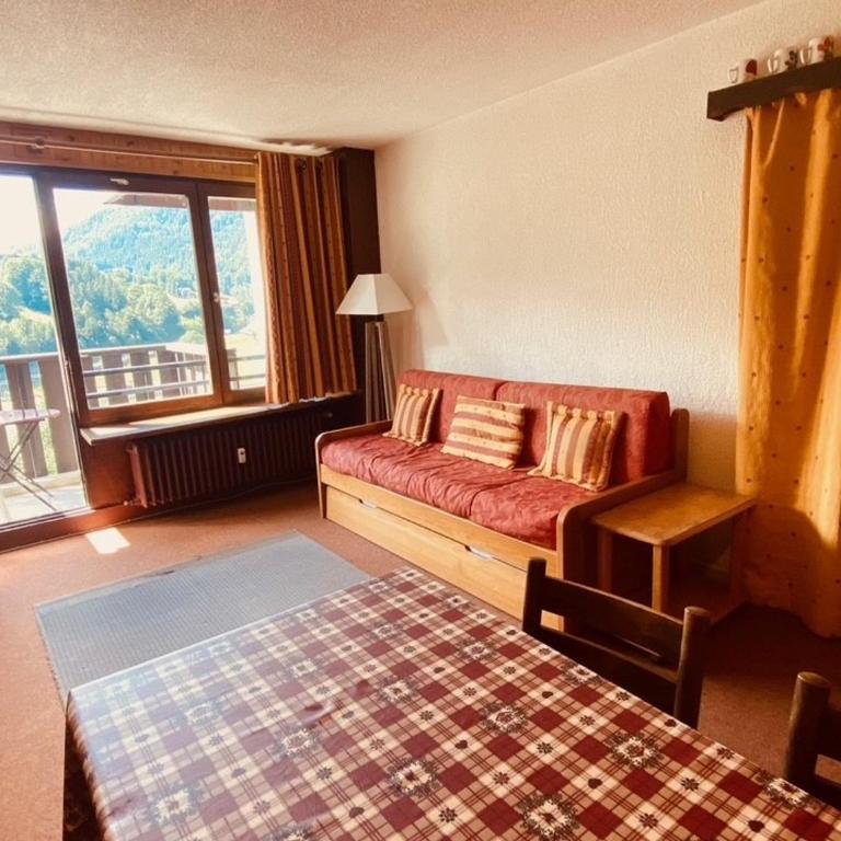 Appartement cosy 5 pers avec balcon, proche du centre aquatique et des pistes - La Clusaz - FR-1-459-104 - Apartamento (5 adultos) - 1