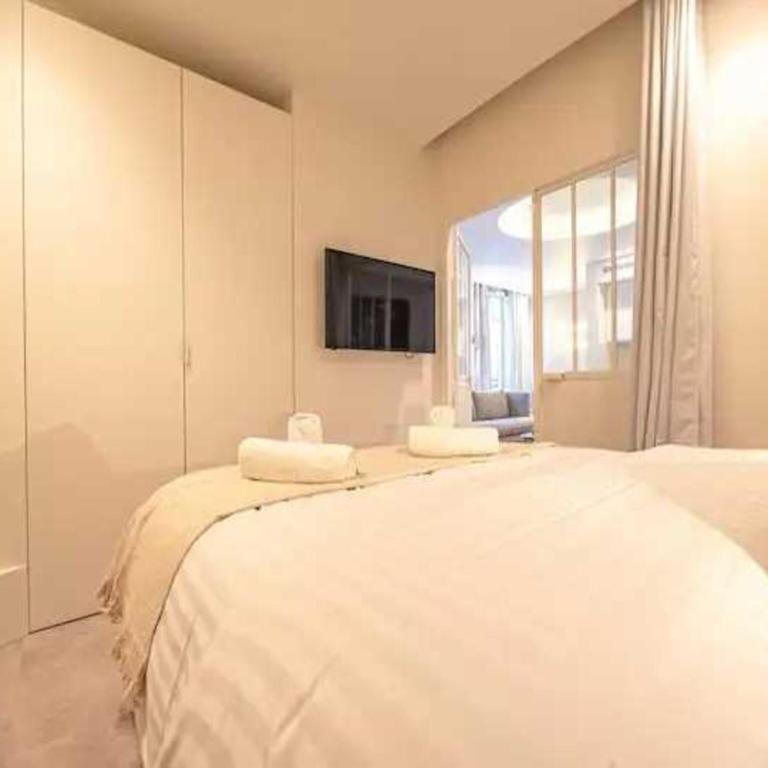 Superb Appt with AC - 2BD 6P - Madeleine Opera - Apartment - 11