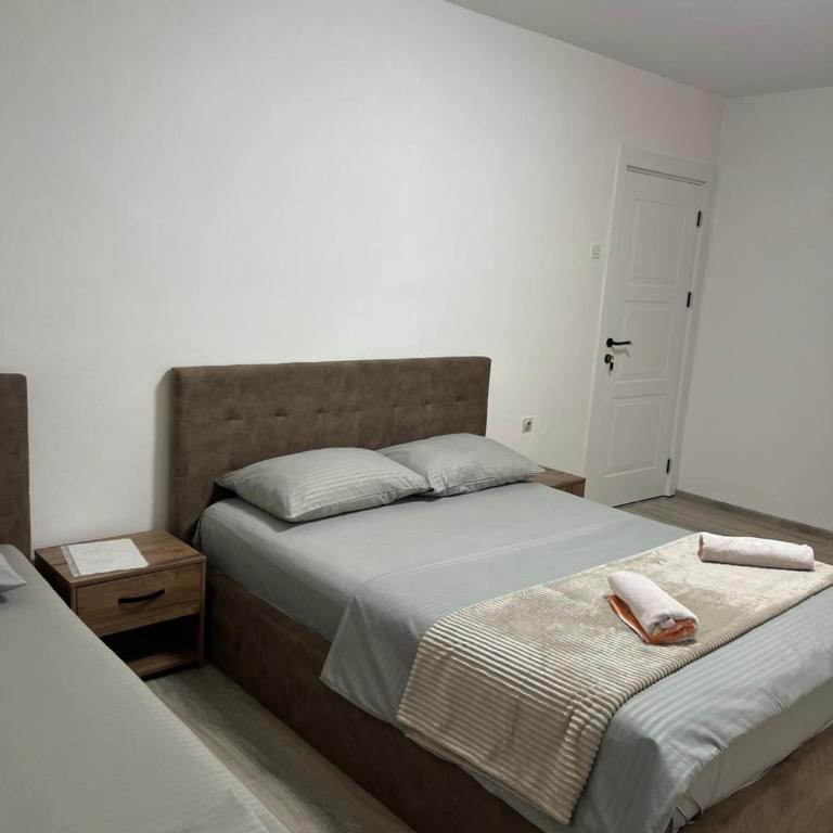Centrum Apartman & Rooms - Comfort Triple Room - 4