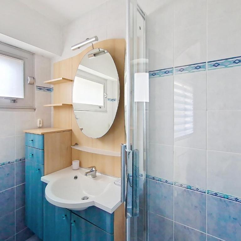 Appartement 2 Pièces Rénové Vue Mer, Proche Centre - FR-1-331-84 - Appartamento (4 Adulti) - 20
