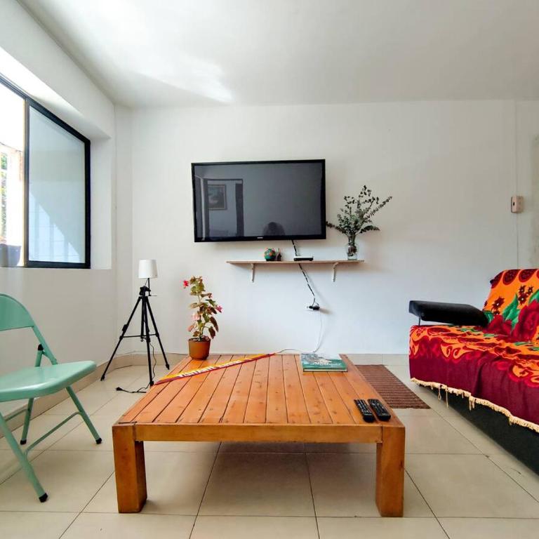 Casa grande en Medellín cerca al Estadio - Apartamento - 4