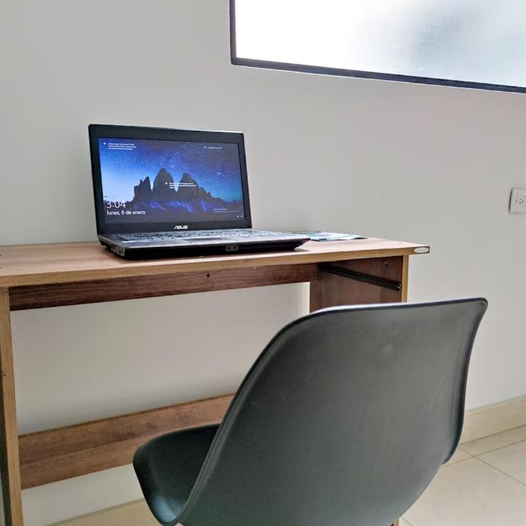 Casa grande en Medellín cerca al Estadio - Apartamento - 57