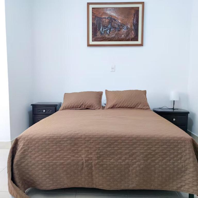 Casa grande en Medellín cerca al Estadio - Apartamento - 23