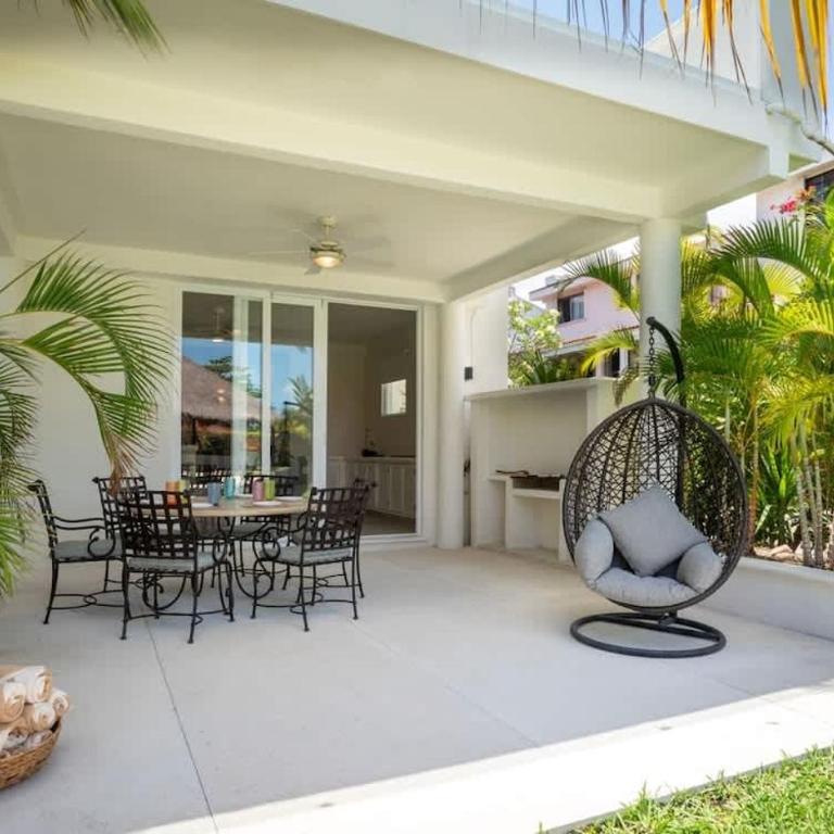 3BR Modern House w/ Pool and Great Location! - Vacation Home - 6