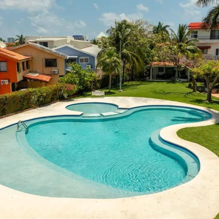 3BR Modern House w/ Pool and Great Location! - Vacation Home - 46