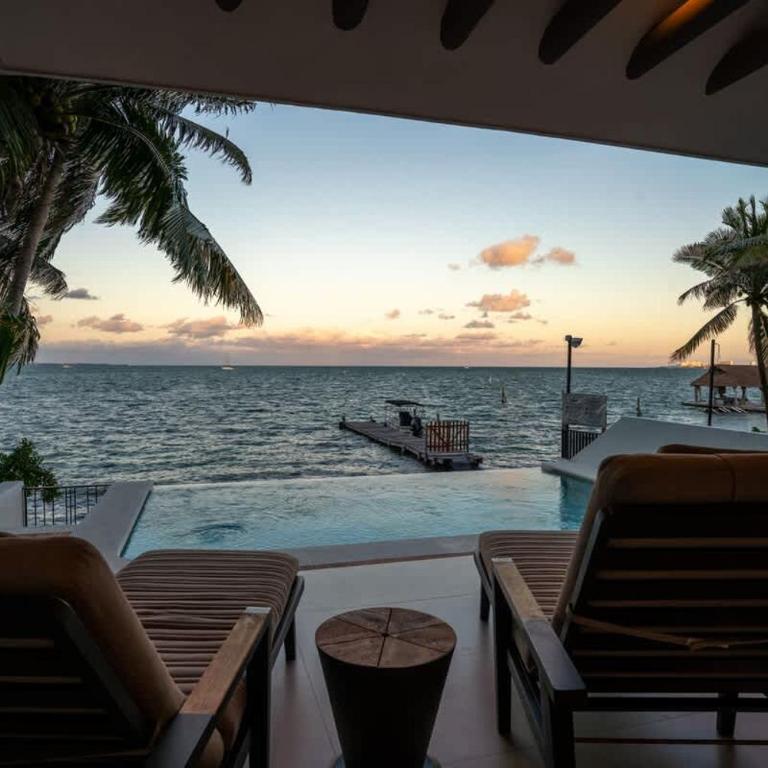 6BR Modern Oceanfront Villa w/ Infinity Pool - Vacation Home - 62
