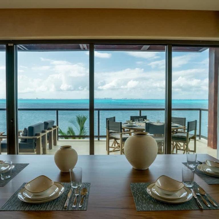 Luxury Beachfront 4BR Apartment in Isla Mujeres - Apartment - 10