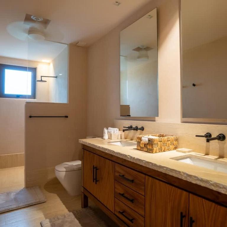 5BR Luxury Beachfront Penthouse w/ Private Pool - Apartment - 39