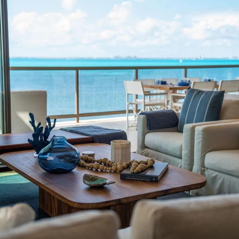 9BR Luxury Beachfront Penthouse w/ Private Pool - Apartment - 50