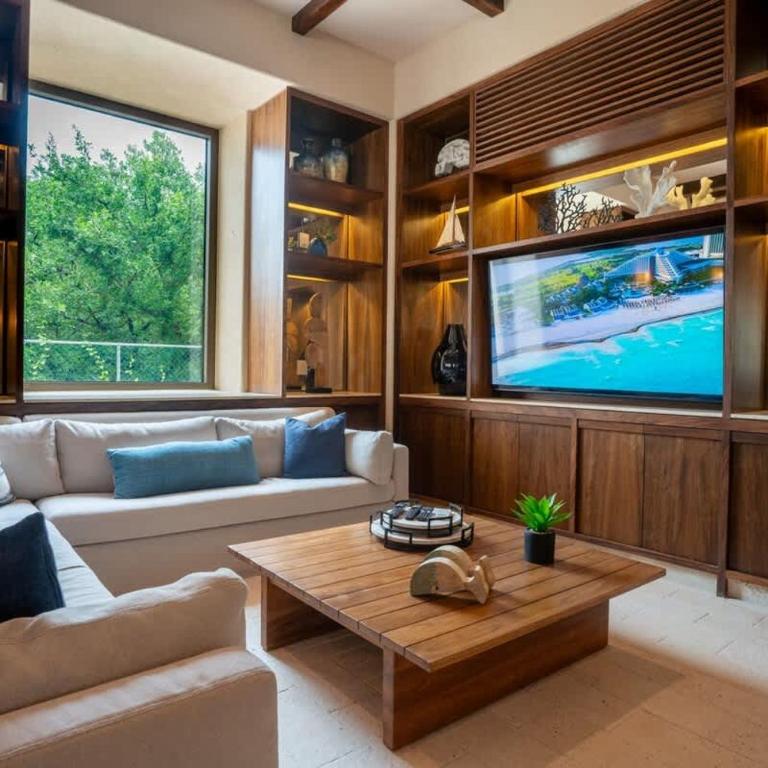9BR Luxury Beachfront Penthouse w/ Private Pool - Apartment - 65