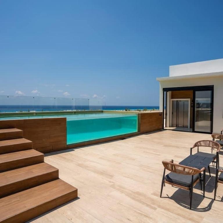 2BR Condo w/ Rooftop Oceanview & Centric Location - Apartment - 1