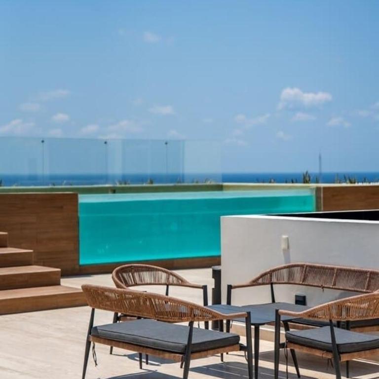 2BR Condo w/ Rooftop Oceanview & Centric Location - Apartment - 29
