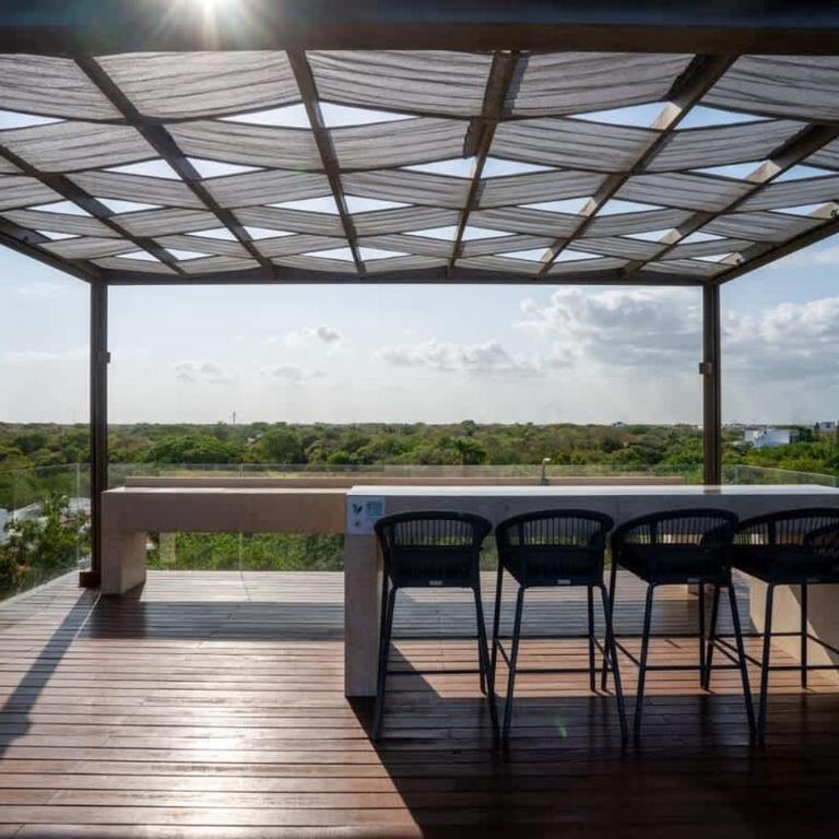 3BR Luxury Condo w/ Private Rooftop Pool & Gym - Apartment - 7