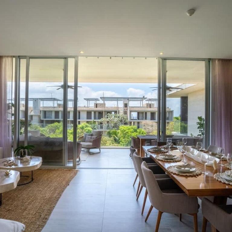 3BR Luxury Condo w/ Private Rooftop Pool & Gym - Apartment - 12
