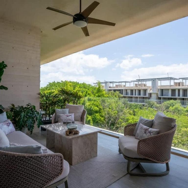 3BR Luxury Condo w/ Private Rooftop Pool & Gym - Apartment - 21