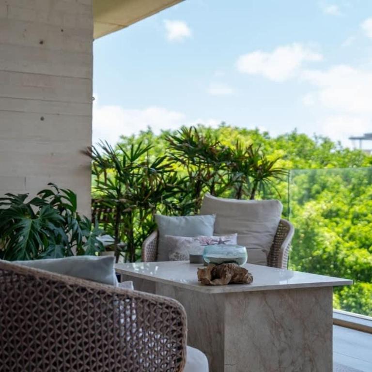 3BR Luxury Condo w/ Private Rooftop Pool & Gym - Apartment - 22