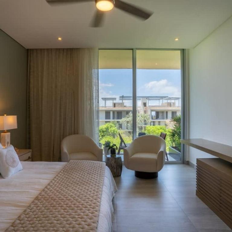 3BR Luxury Condo w/ Private Rooftop Pool & Gym - Apartment - 25