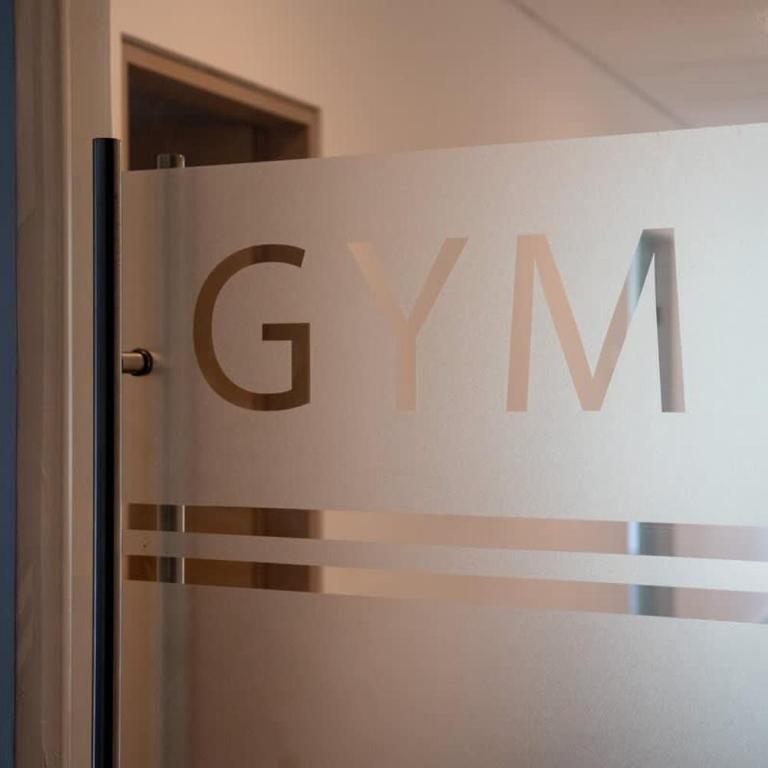 3BR Luxury Condo w/ Private Rooftop Pool & Gym - Apartment - 71