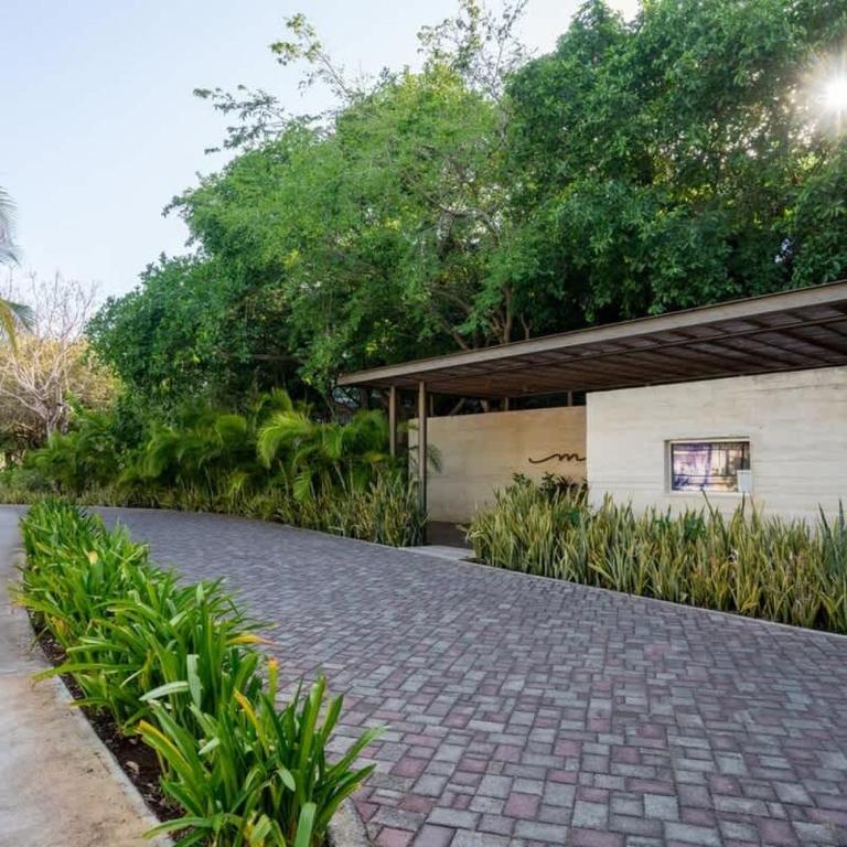3BR Luxury Condo w/ Private Rooftop Pool & Gym - Apartment - 88