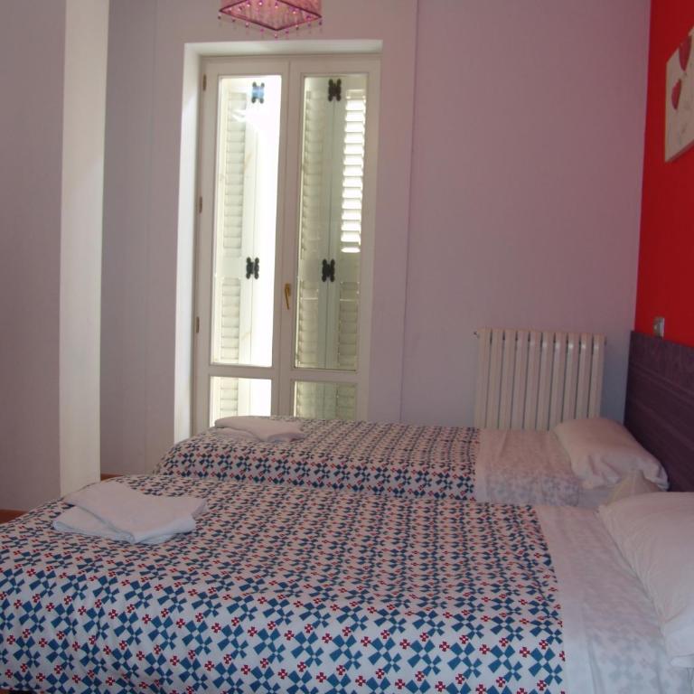 Apartamentos Zaragoza Coso - Apartamento de 2 dormitorios (4 adultos) - 10