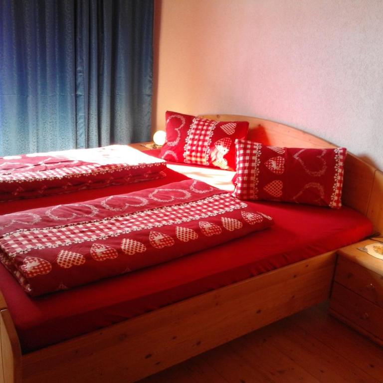 Haus Benedikt - Familien-Apartment mit Balkon (2 Erwachsene + 2 Kinder) - 3