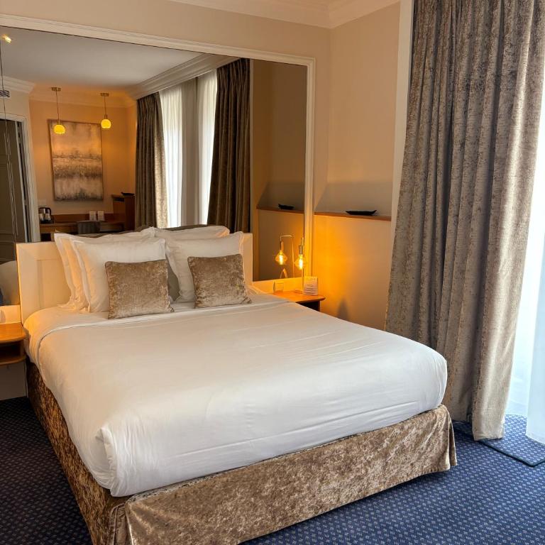 Maison LUTETIA R - Chambre Double/Lits Jumeaux Excellence - 7