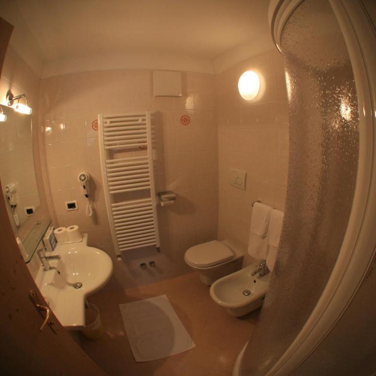 Hotel Vigo - Camera Matrimoniale/Doppia con Letti Singoli con Balcone - 2