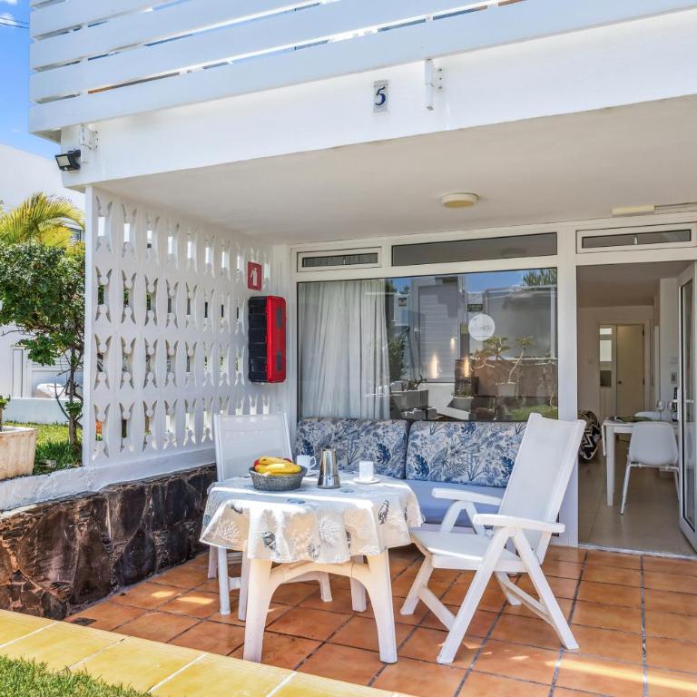 Apartamentos El Capricho - Apartamento de 1 dormitorio con vistas al jardín - 7