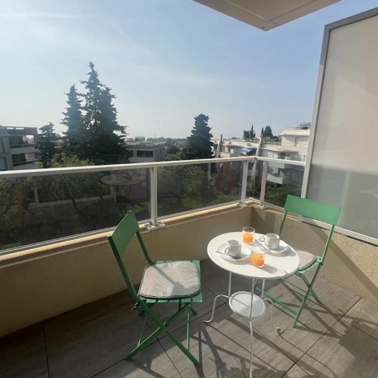 Beautiful studio in a residence with swimming pool - Studio - 2