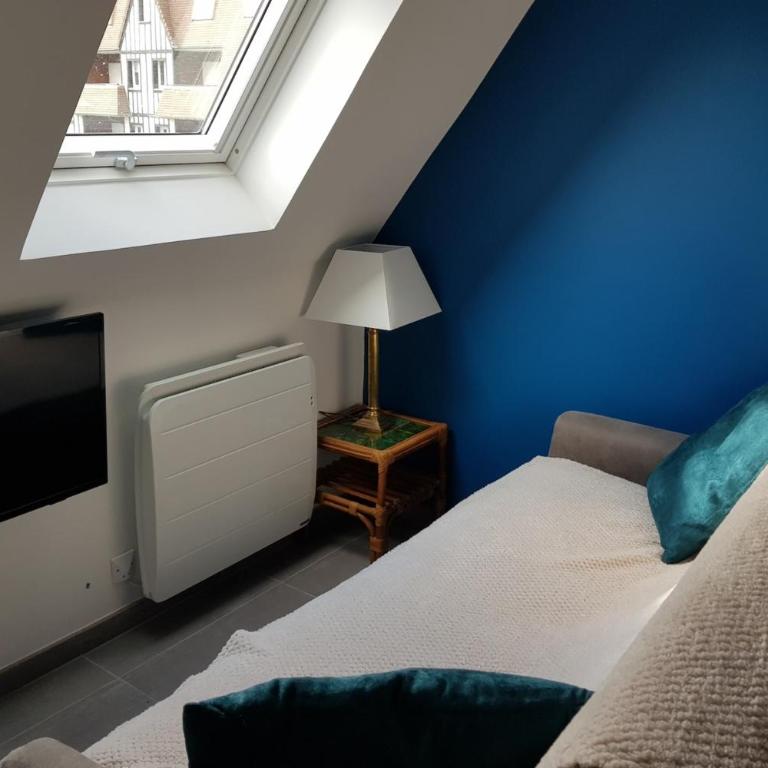 Equipped apartment on the edge of Cabourg Beach - Appartamento - 5