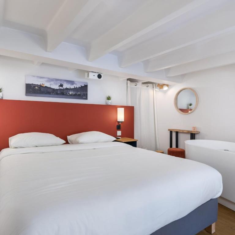 Évasion urbaine loft avec spa et balcon côté Opéra - Appartement - 14