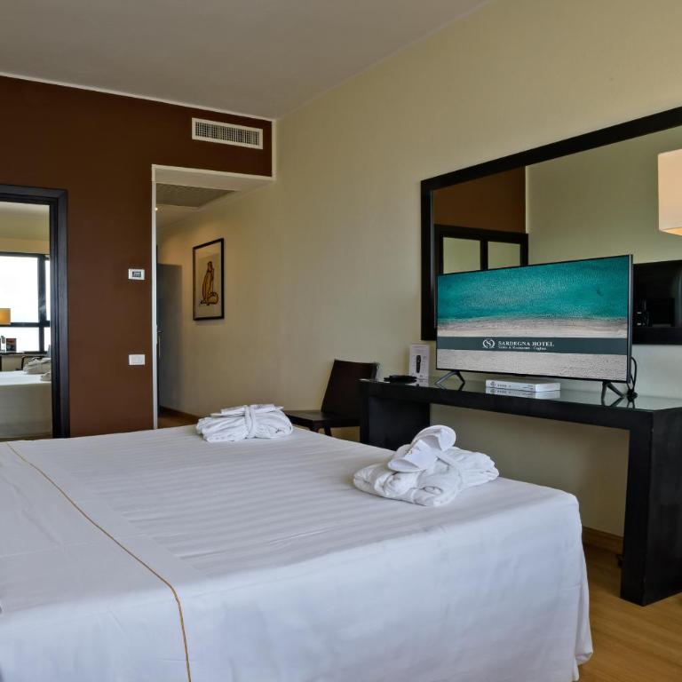 Sardegna Hotel - Suites & Restaurant - Camera Matrimoniale Superior all'Ultimo Piano - 12