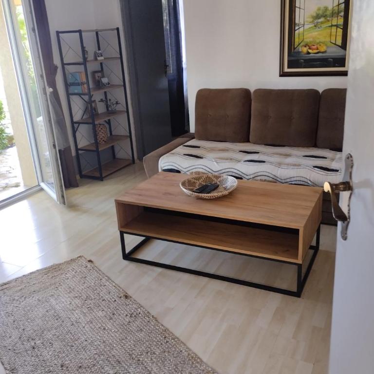 Guesthouse Panorama - Suite with City View - 12