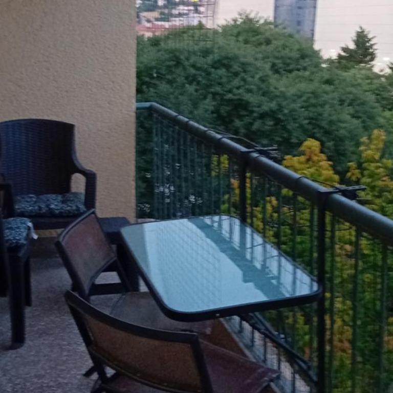 Le Pepina - Three-Bedroom Apartment with Balcony - 11