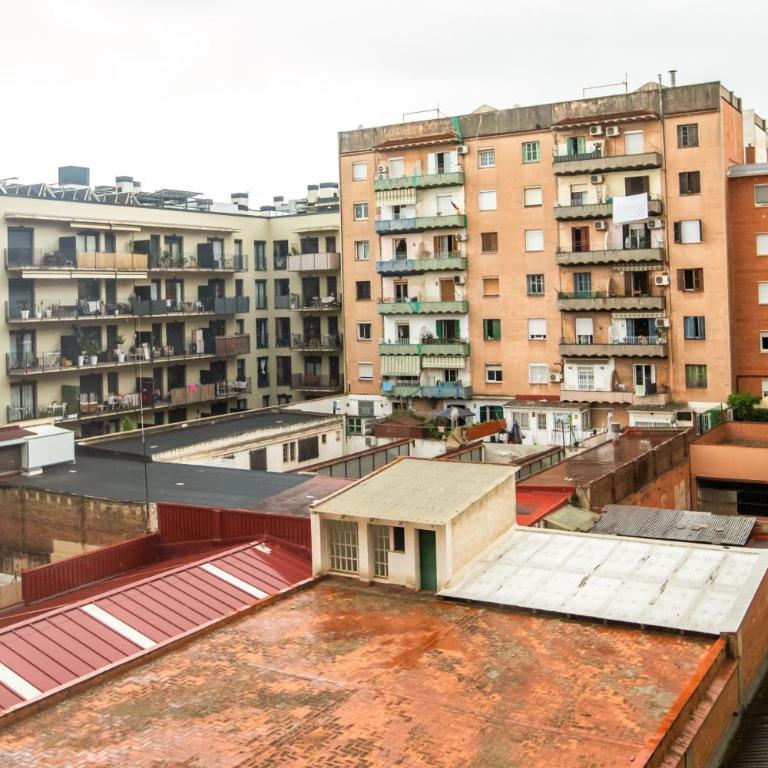 34IND1119- Apartment near Sagrada Familia - Two-Bedroom Apartment - 19