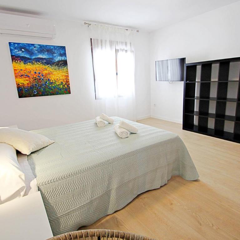 L-Andrago - modern townhouse with pri plunge pool - Casa de 4 dormitorios - 14