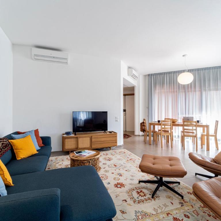 UNYCA - Bright Florence Apartment - Appartamento con 2 Camere da Letto, Balcone e Terrazza - 2