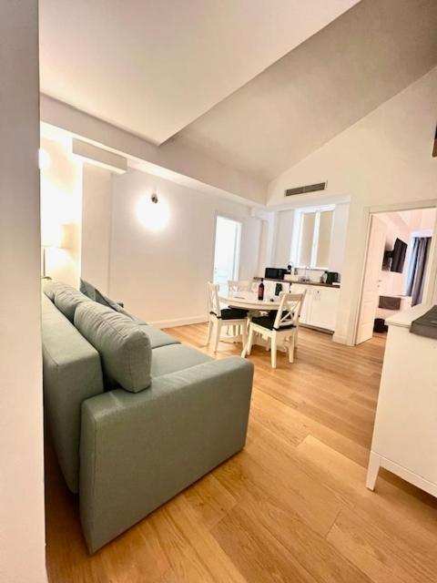 Via Del Corso Home Roma - Family Suite - 6
