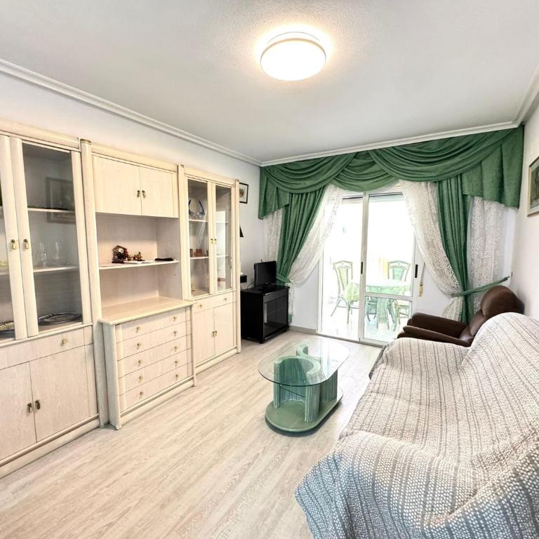 Beach Apartament - Apartamento de 2 dormitorios con balcón - 1